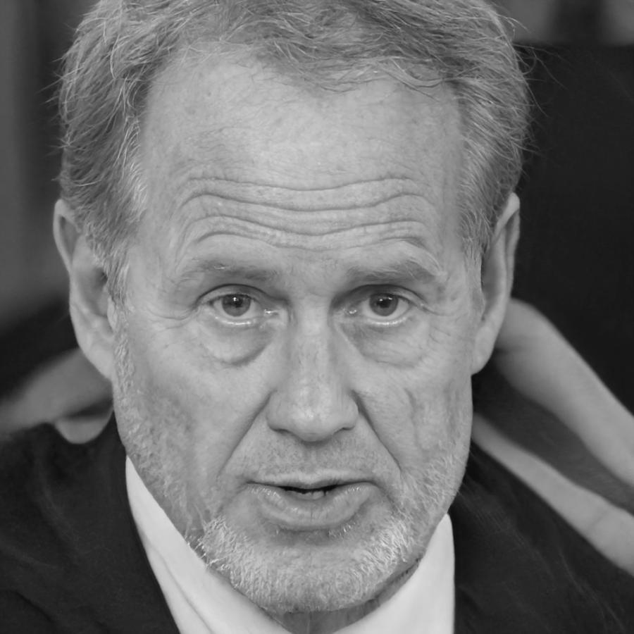 Retrato de Dragoș Ciobanu